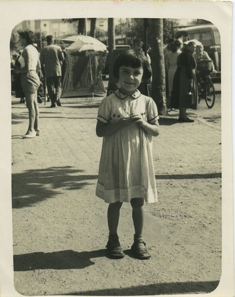 La fille à histoires - Photos d'enfance - Photo 4